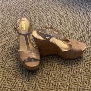 Jessica Simpson wedges size 8